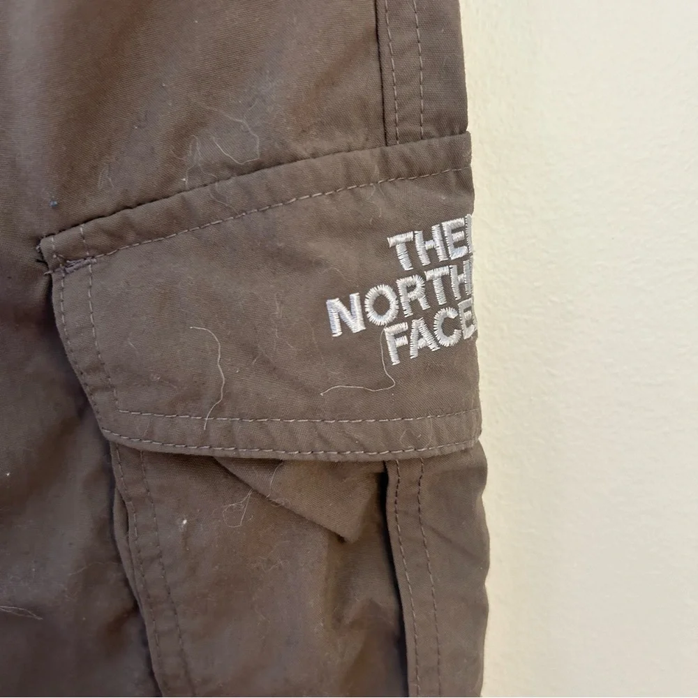 The North Face Zip Off Nylon Cargo Pants Army Green Small